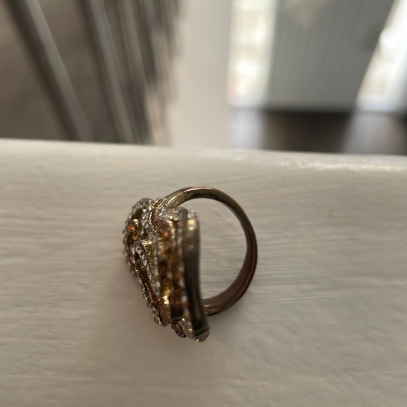 Cache silver and rhinestone crystal ring size 6 - Picture 5 of 7